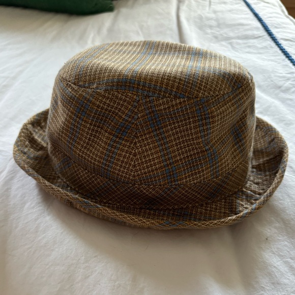 Goorin brothers plaid hat. Like new, one size - Picture 2 of 5